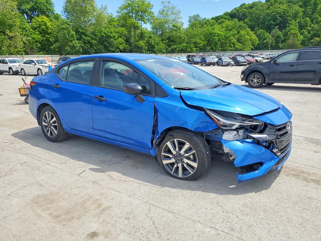 2024 NISSAN VERSA