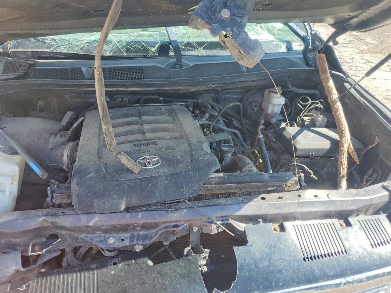 2016 TOYOTA TUNDRA