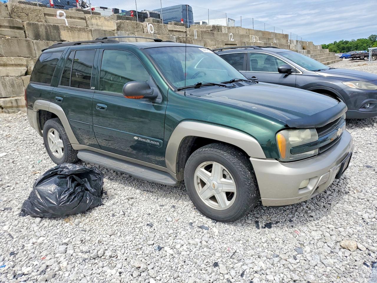 2002 CHEVROLET TRAILBLAZE