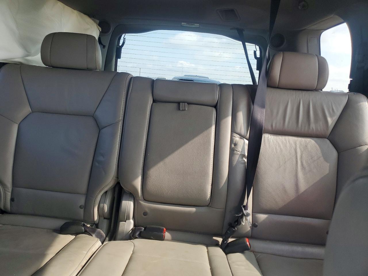 2011 HONDA PILOT