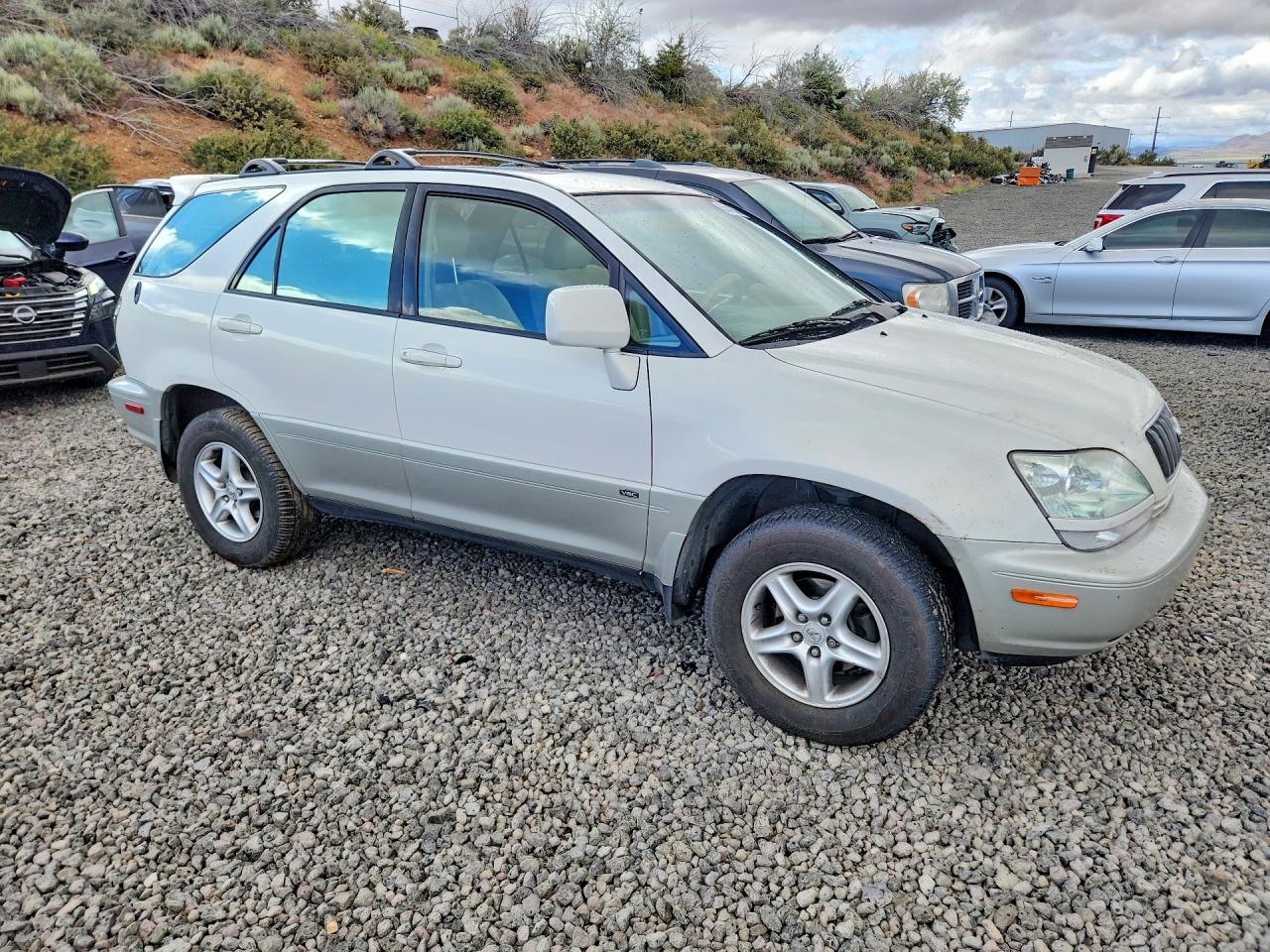 2001 LEXUS RX300