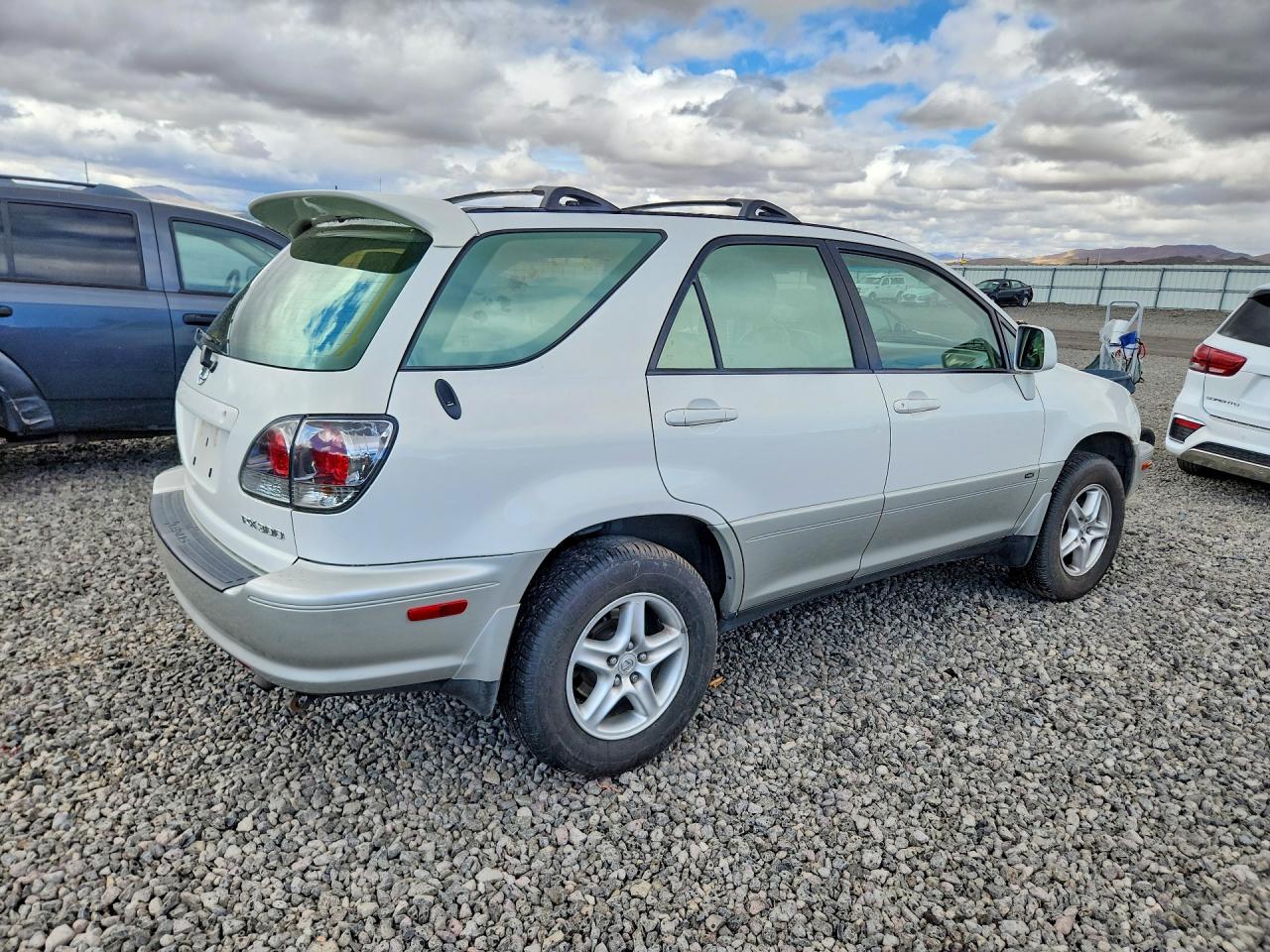 2001 LEXUS RX300