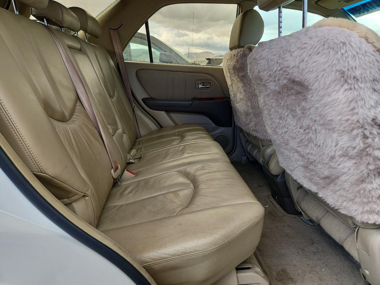2001 LEXUS RX300