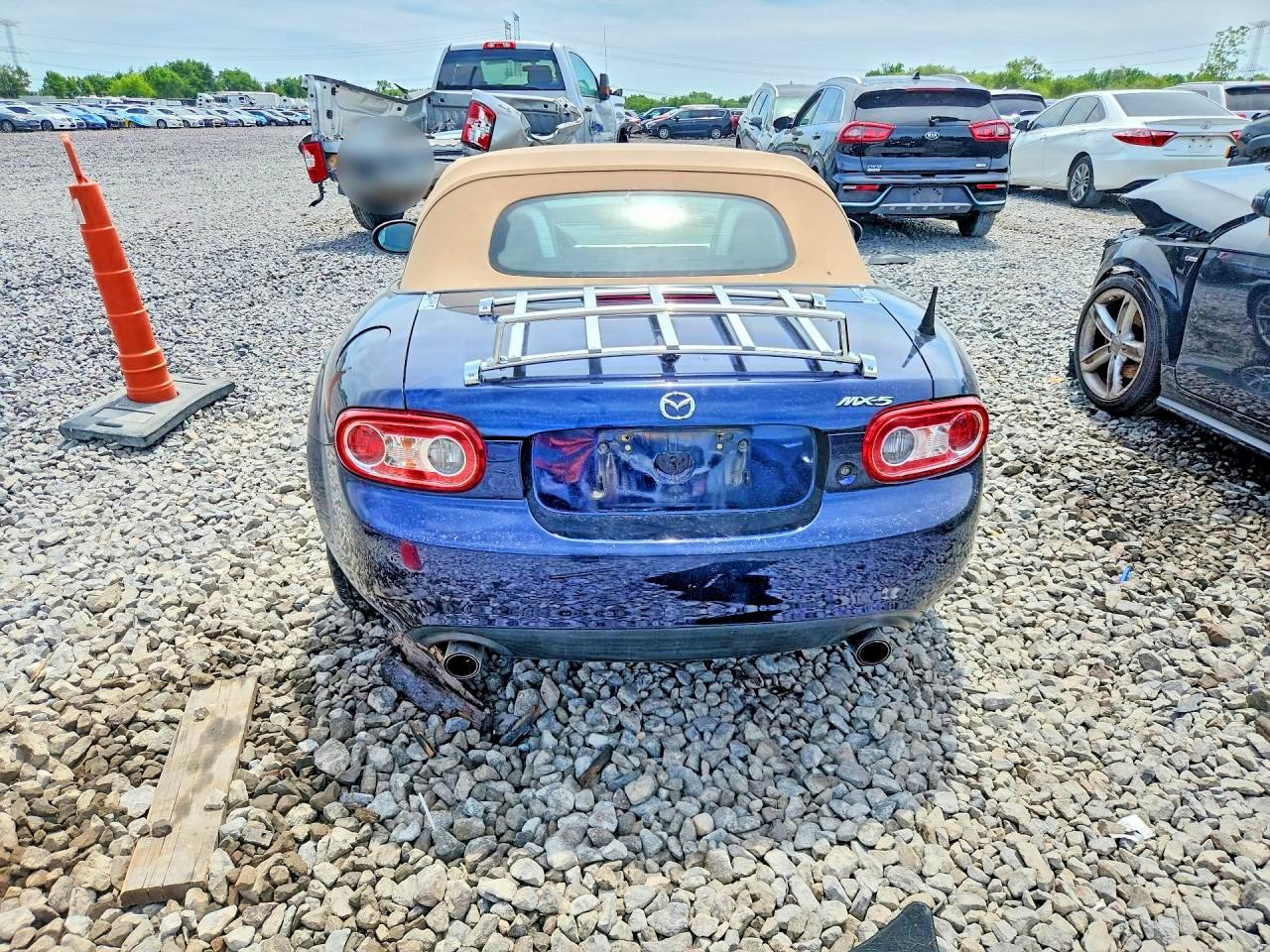 2011 MAZDA MX5