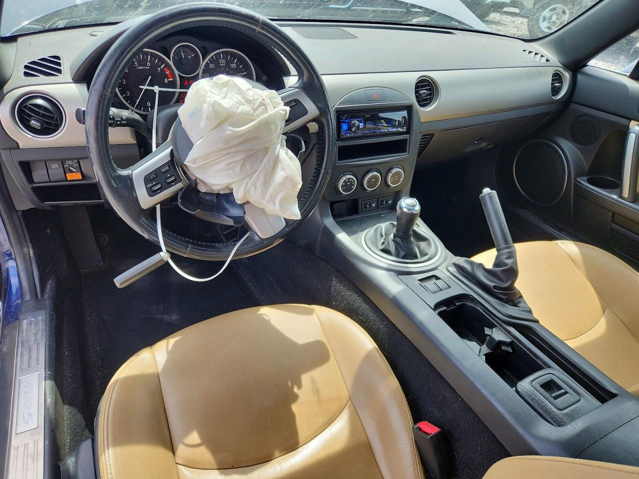 2011 MAZDA MX5