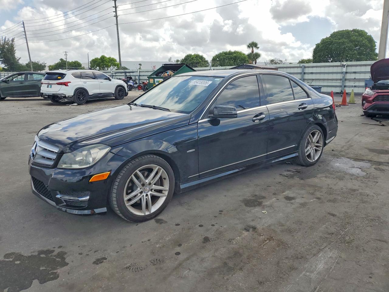 2012 MERCEDES-BENZ C-CLASS
