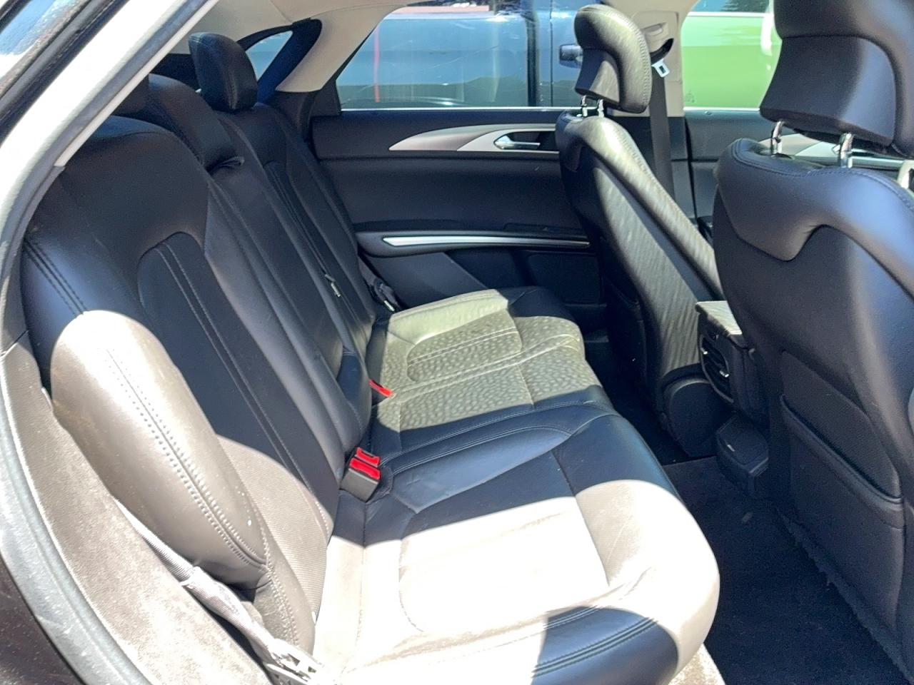 2013 LINCOLN MKZ