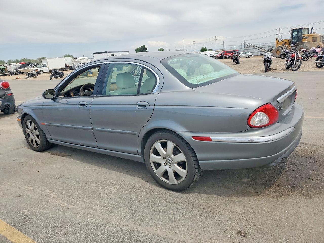2004 JAGUAR X-TYPE