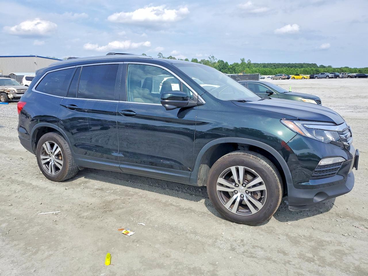 2016 HONDA PILOT
