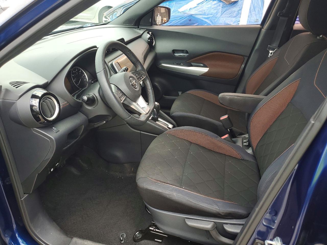 2018 NISSAN KICKS