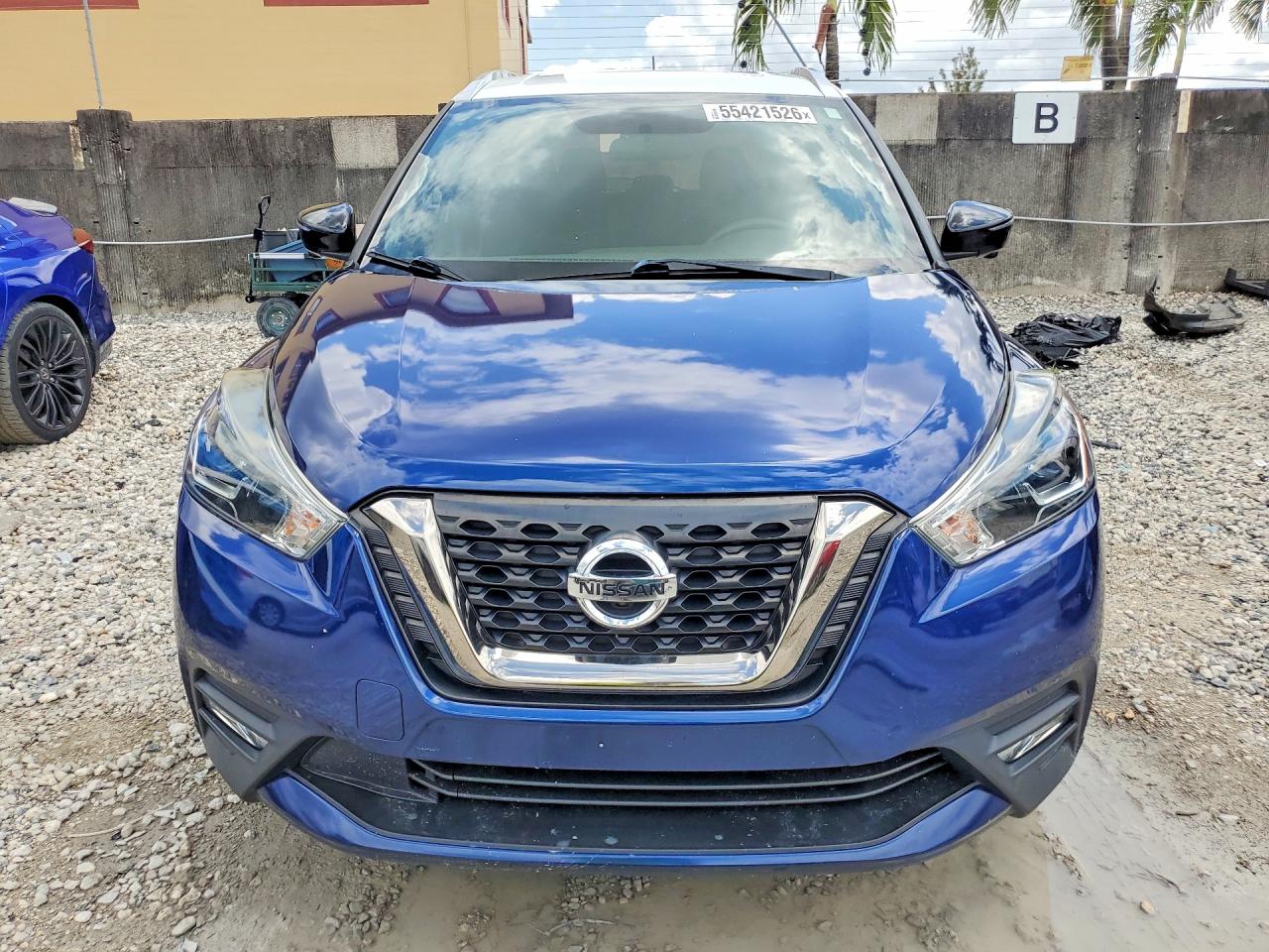 2018 NISSAN KICKS