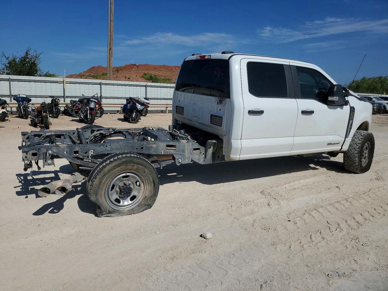 2023 FORD F350