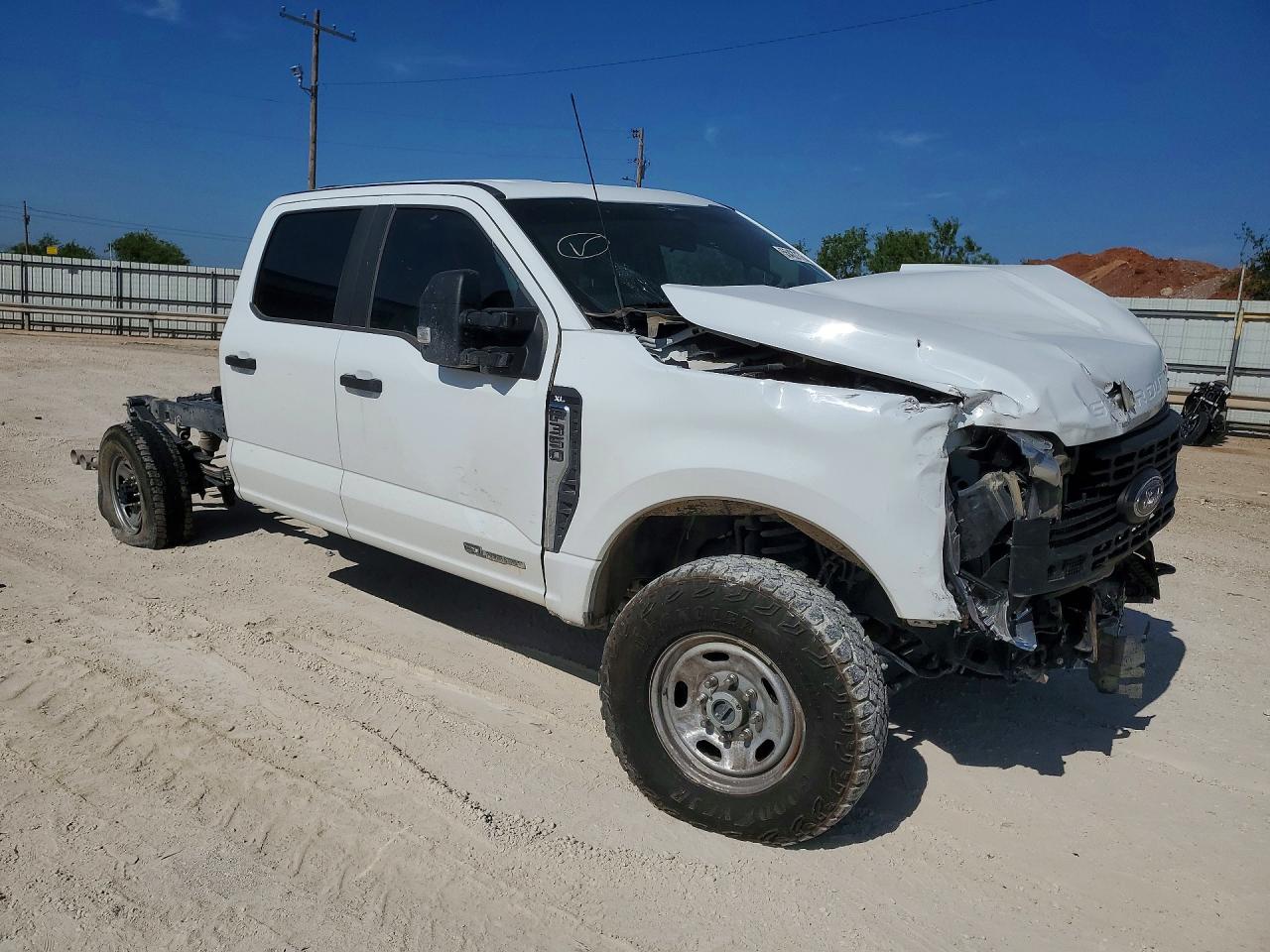 2023 FORD F350