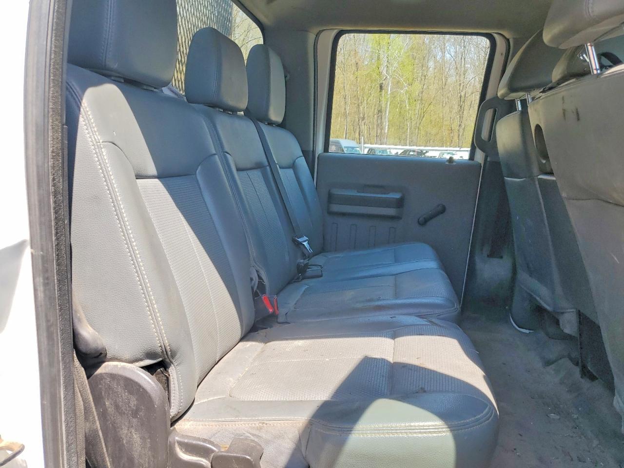 2015 FORD F350