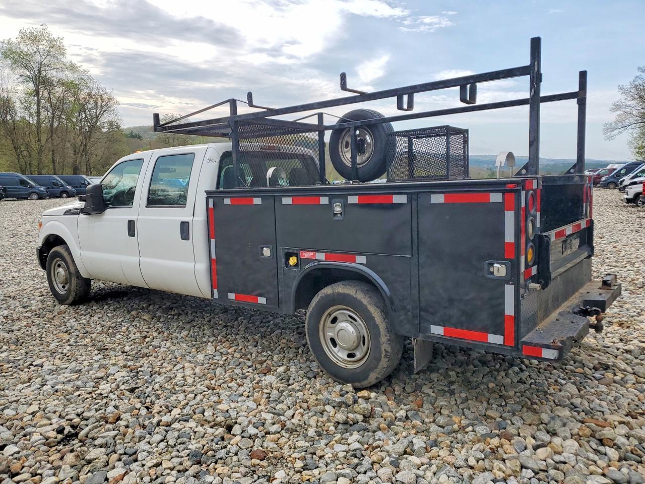 2015 FORD F350