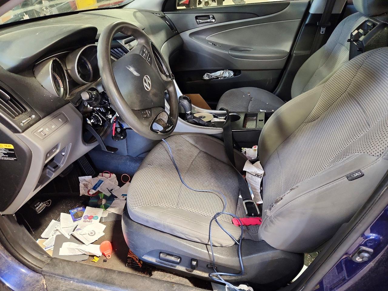 2012 HYUNDAI SONATA