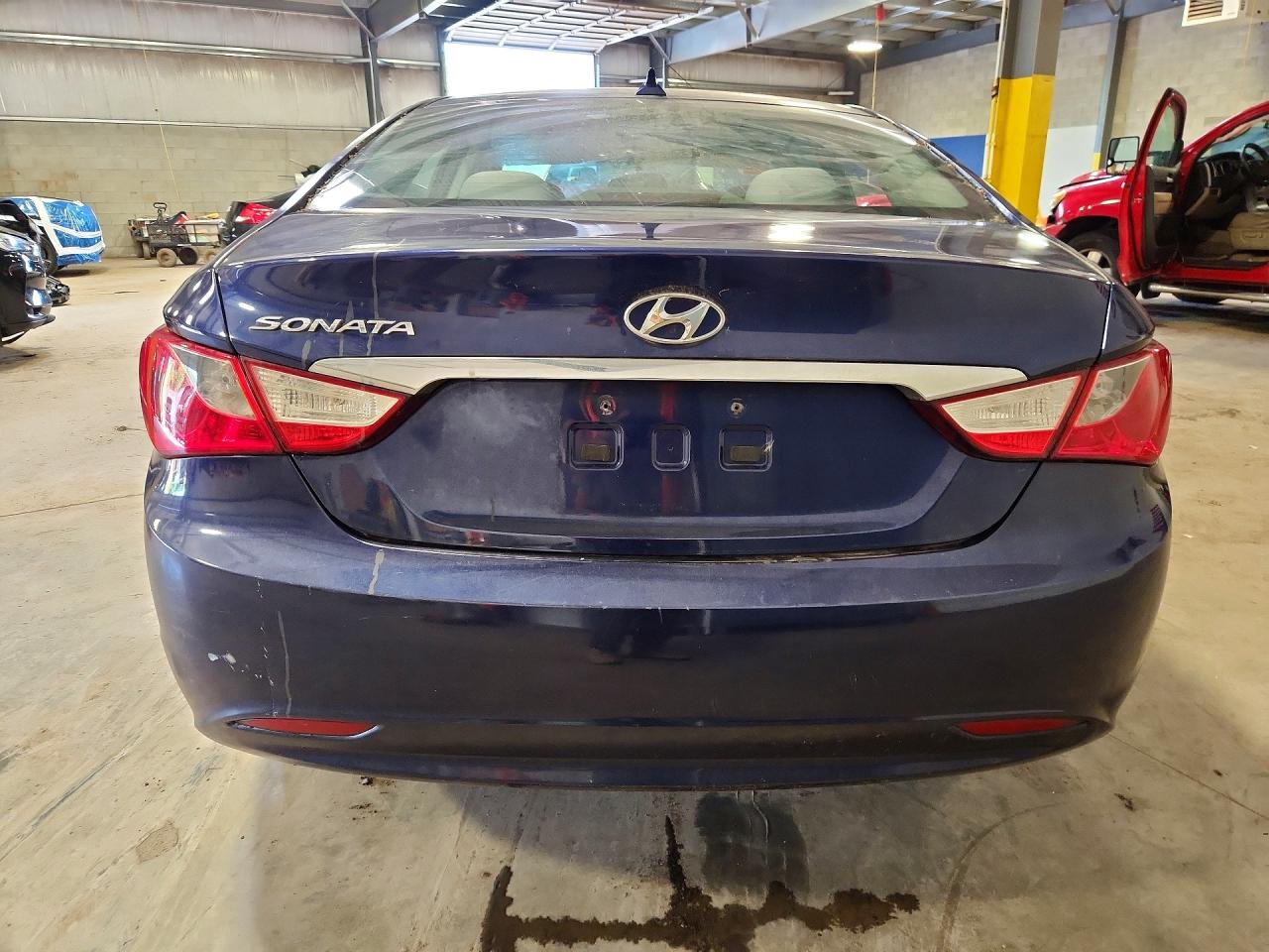 2012 HYUNDAI SONATA