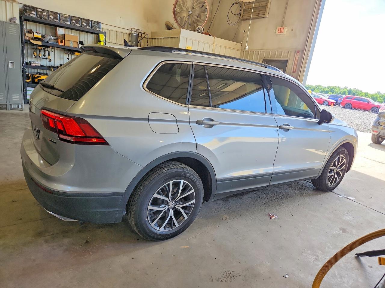 2019 VOLKSWAGEN TIGUAN
