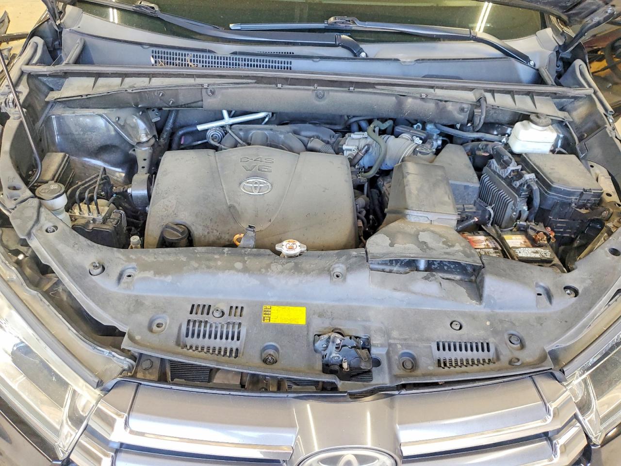 2019 TOYOTA HIGHLANDER