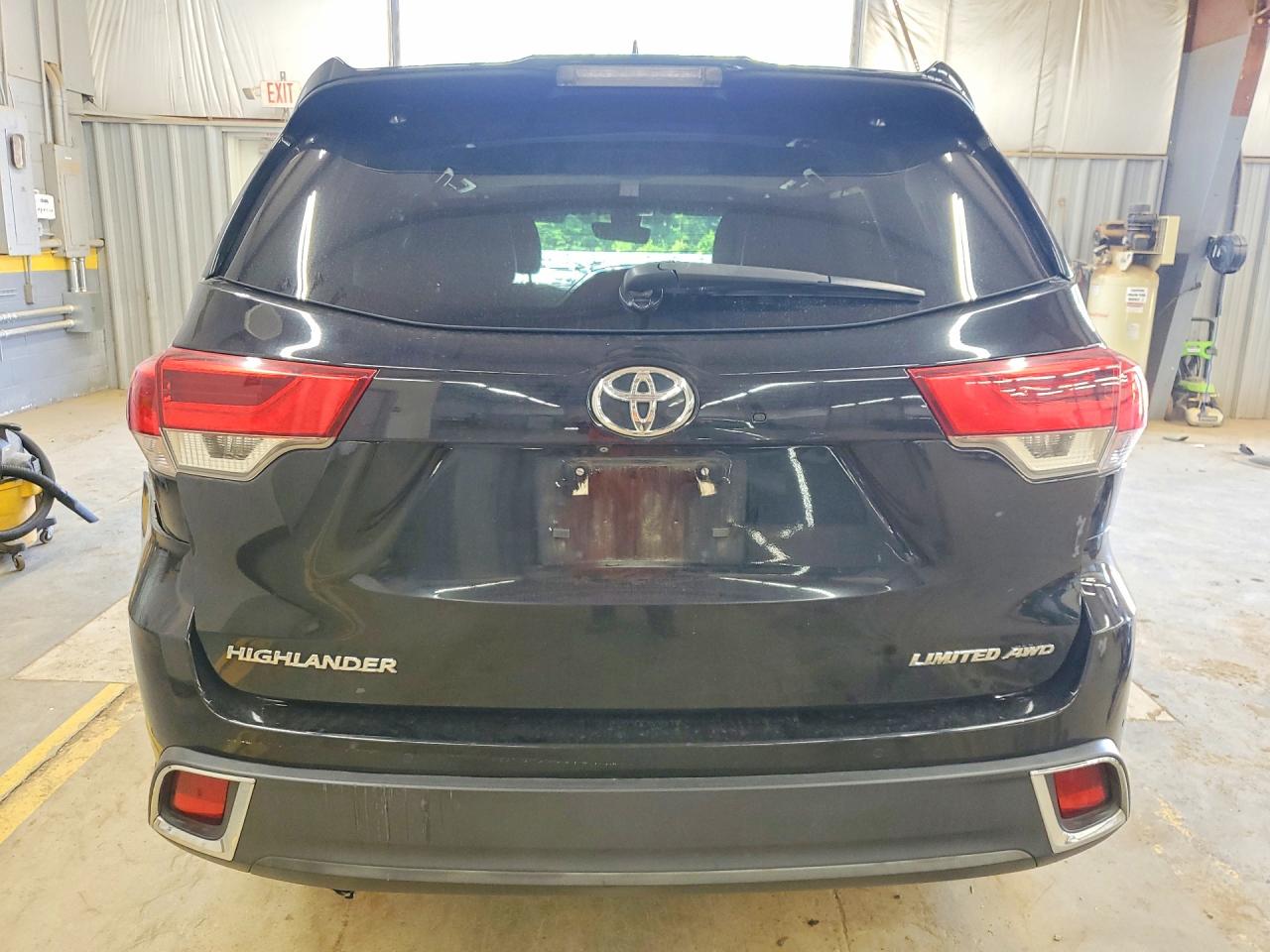 2019 TOYOTA HIGHLANDER