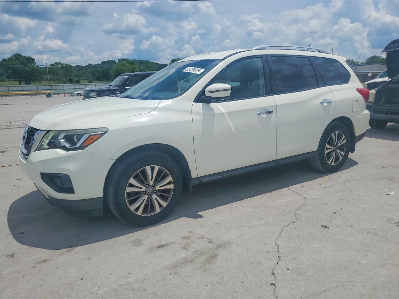 2017 NISSAN PATHFINDER