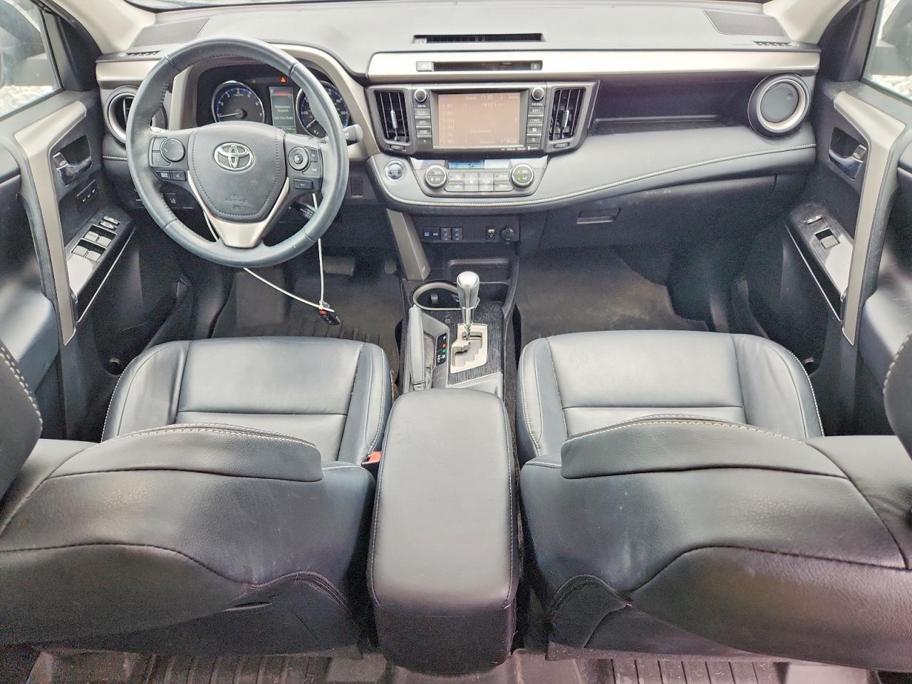 2016 TOYOTA RAV4