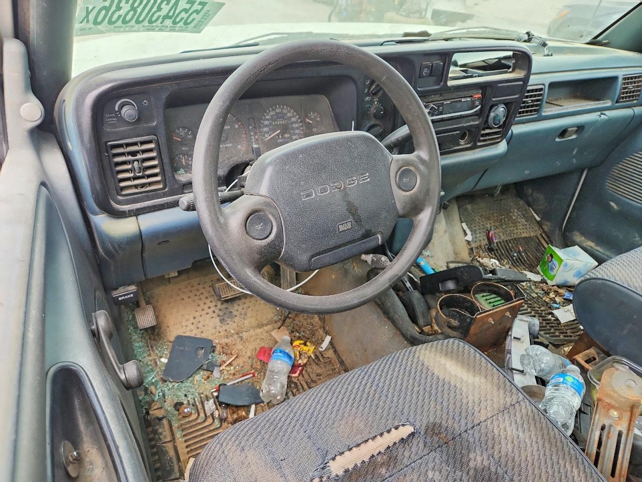 1996 DODGE RAM 2500
