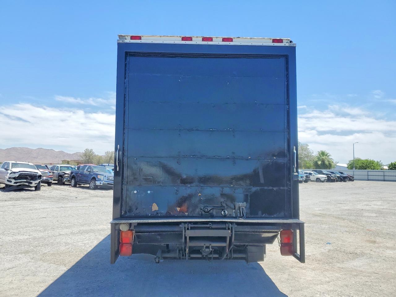 2008 ISUZU NPR