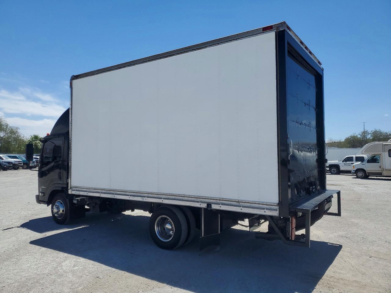 2008 ISUZU NPR