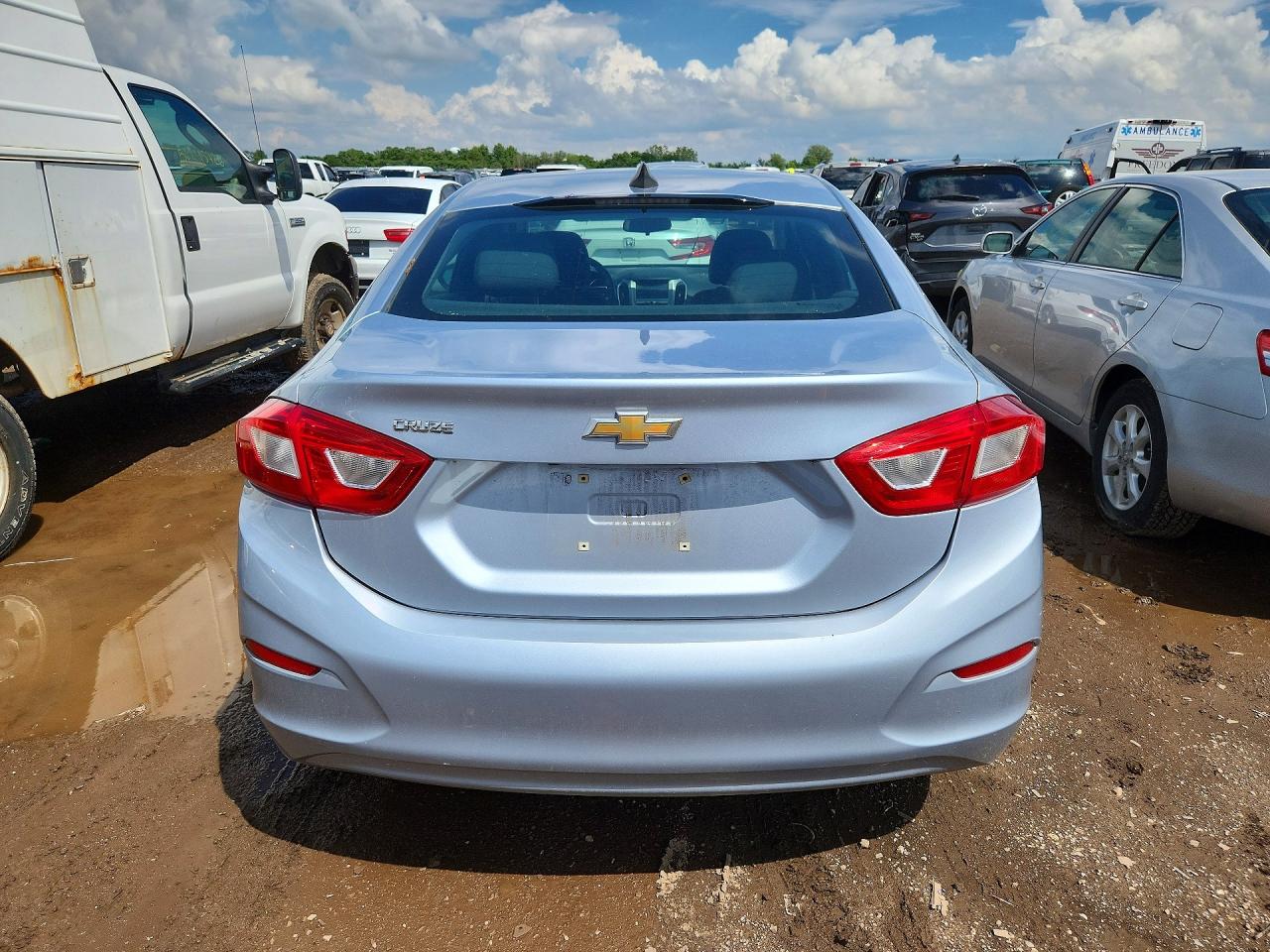 2017 CHEVROLET CRUZE