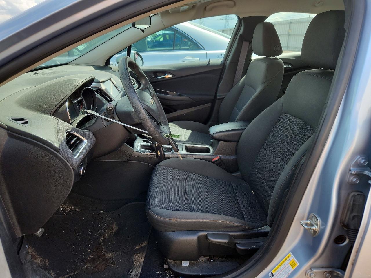 2017 CHEVROLET CRUZE