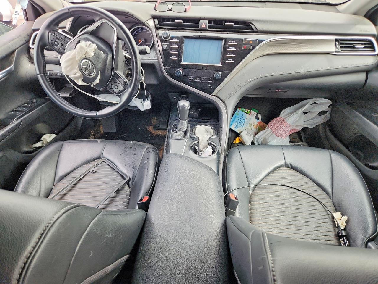 2018 TOYOTA CAMRY