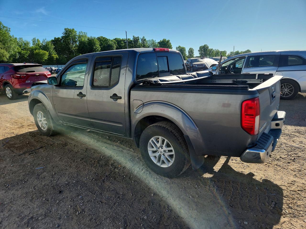 2019 NISSAN FRONTIER