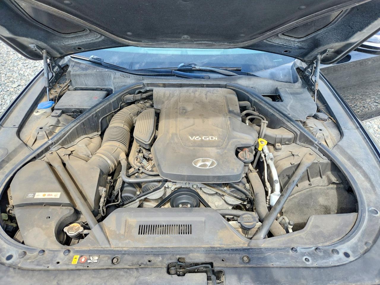 2015 HYUNDAI GENESIS