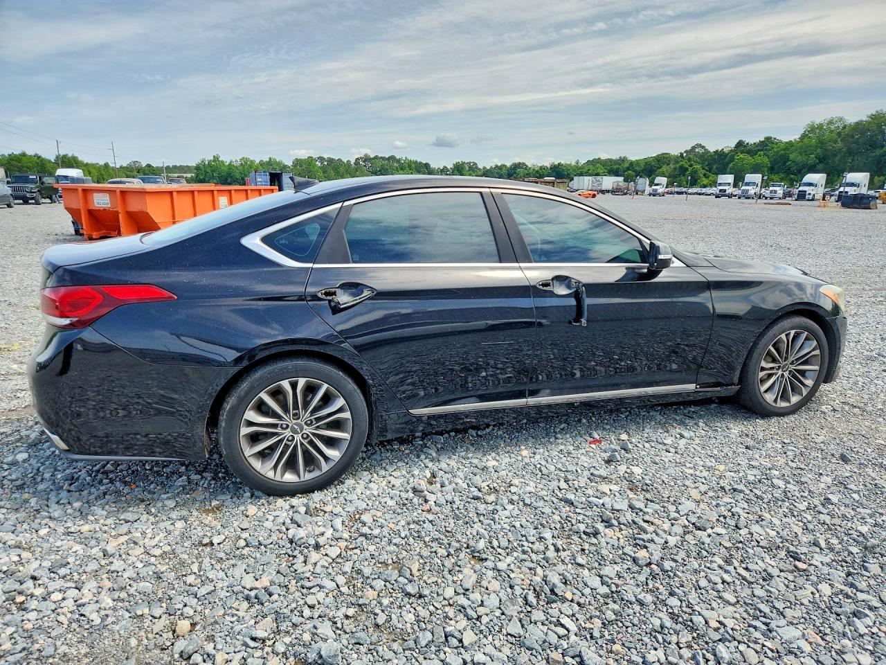 2015 HYUNDAI GENESIS