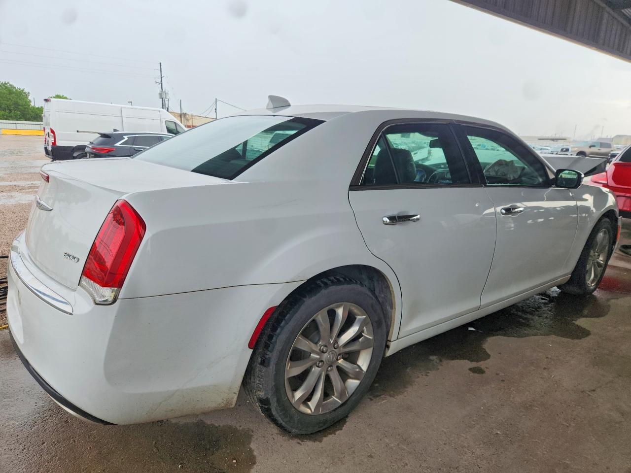 2020 CHRYSLER 300