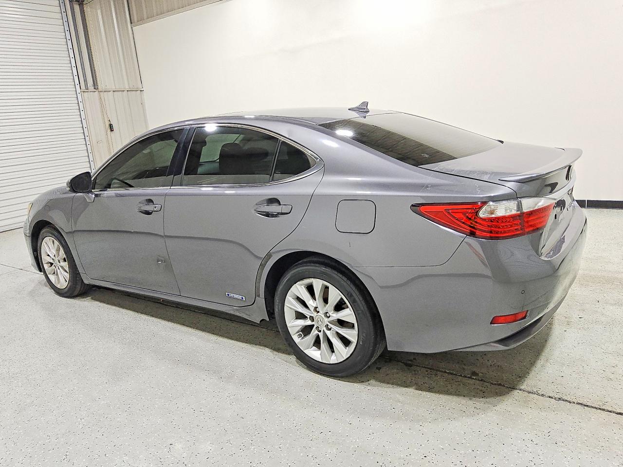 2013 LEXUS ES300