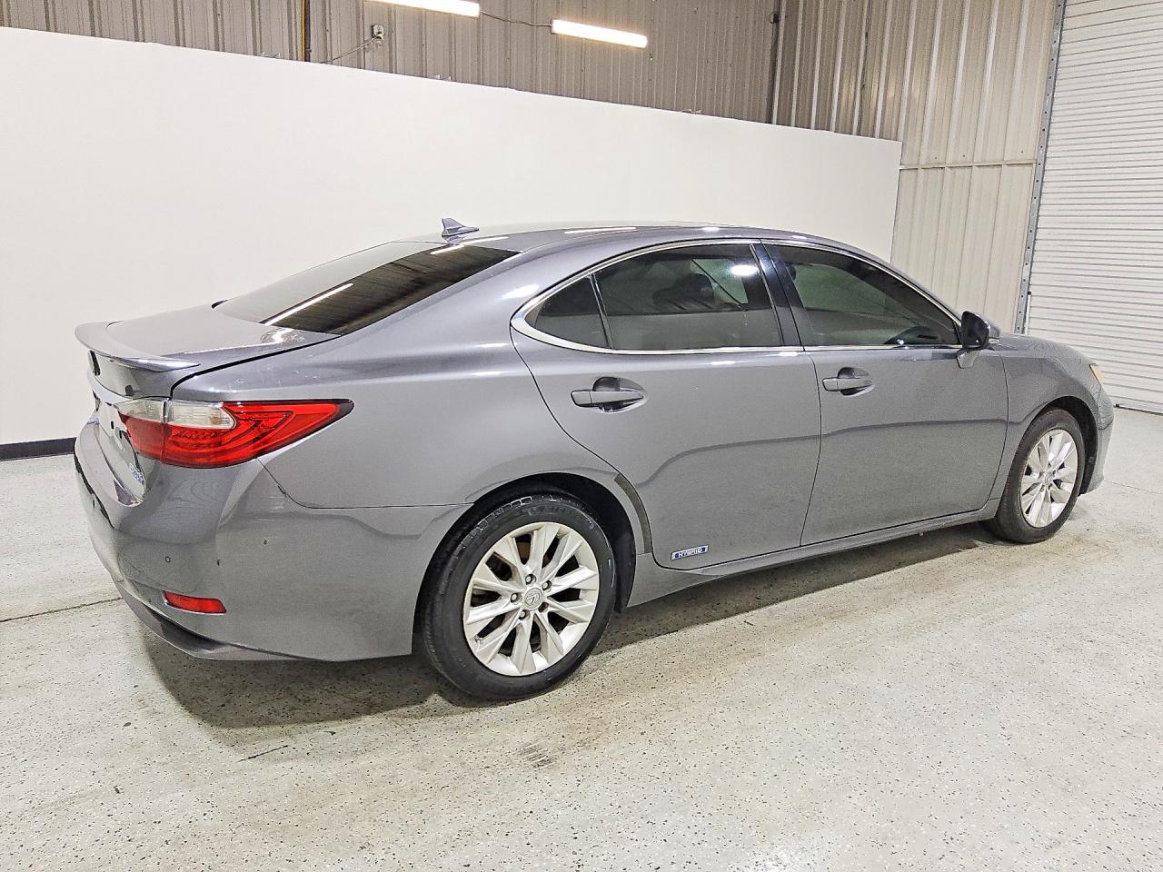 2013 LEXUS ES300