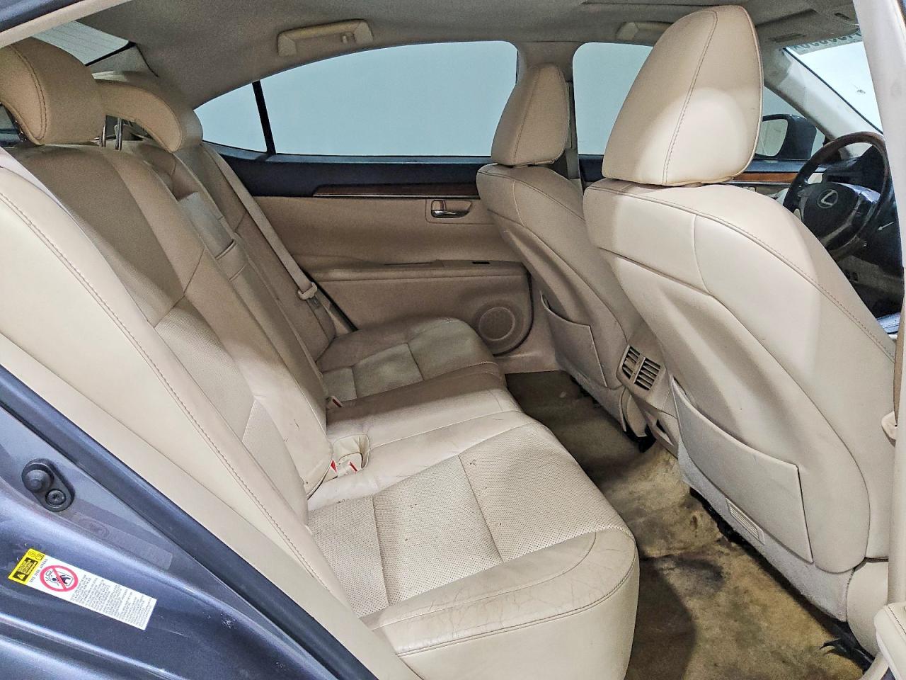 2013 LEXUS ES300
