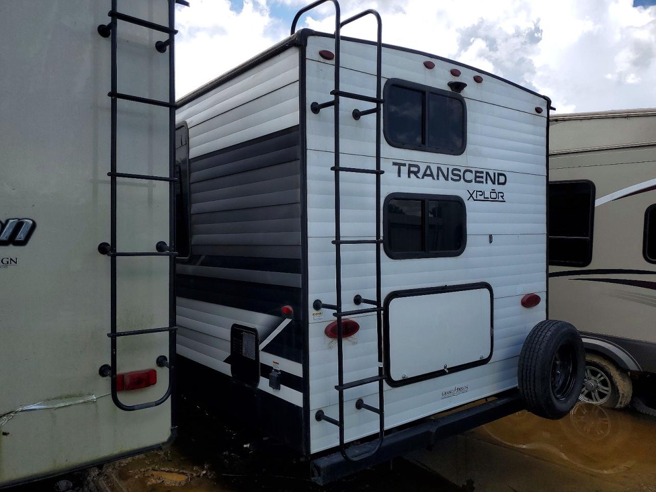2022 GRAND DESIGN TRANSCEND