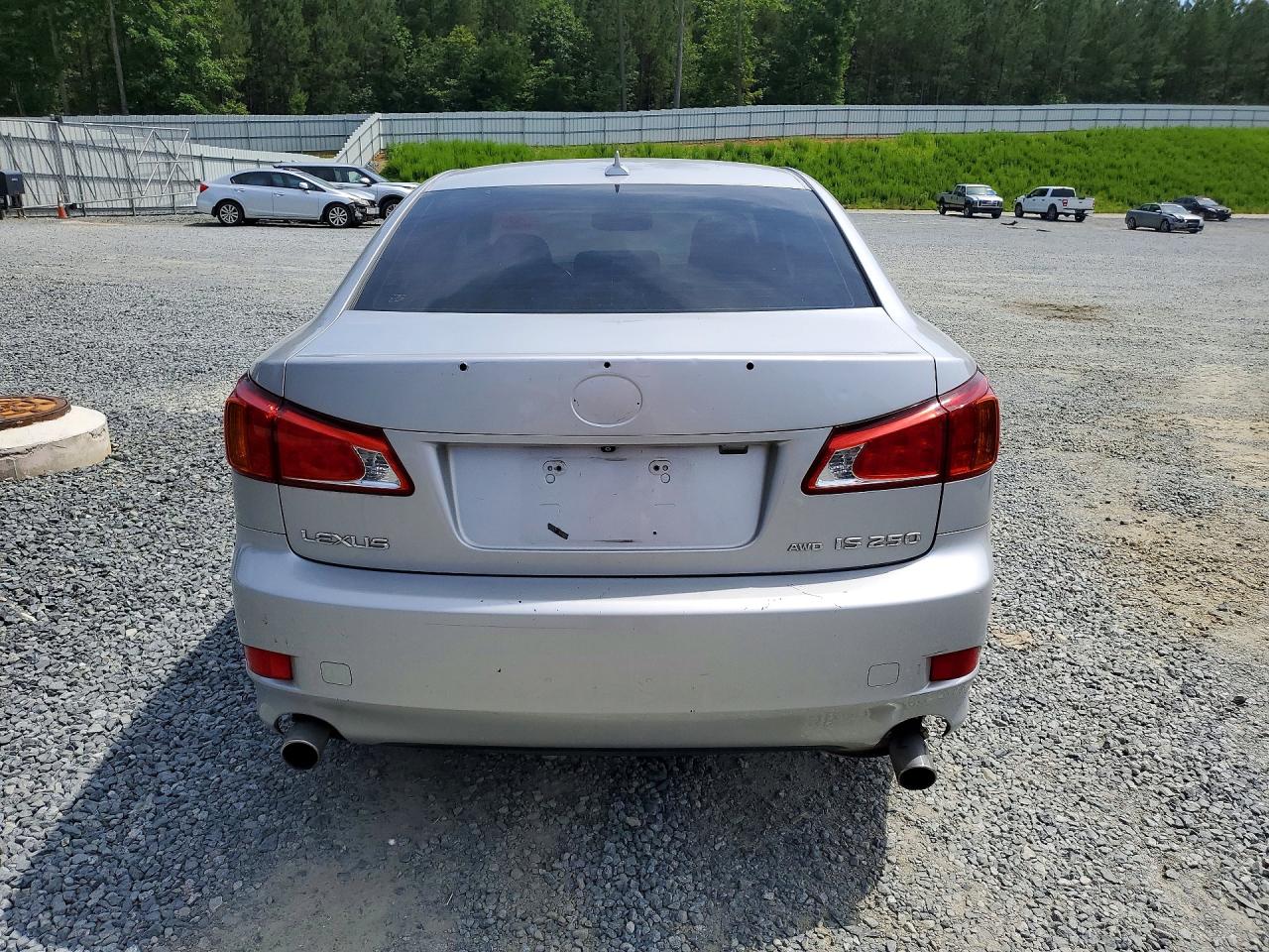 2010 LEXUS IS