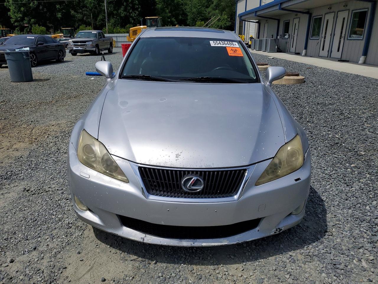 2010 LEXUS IS