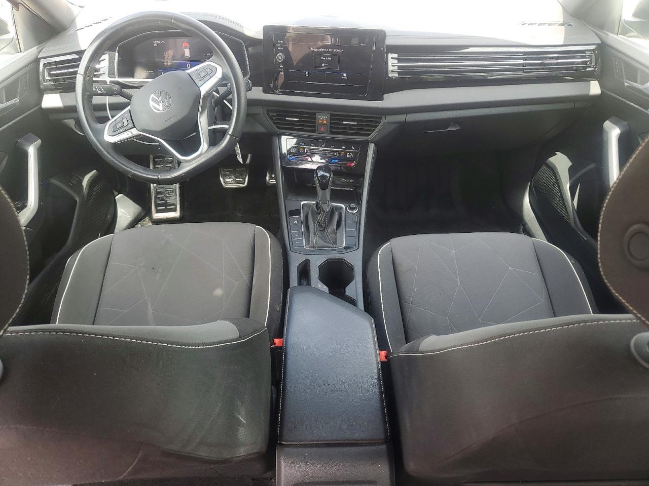 2025 VOLKSWAGEN JETTA