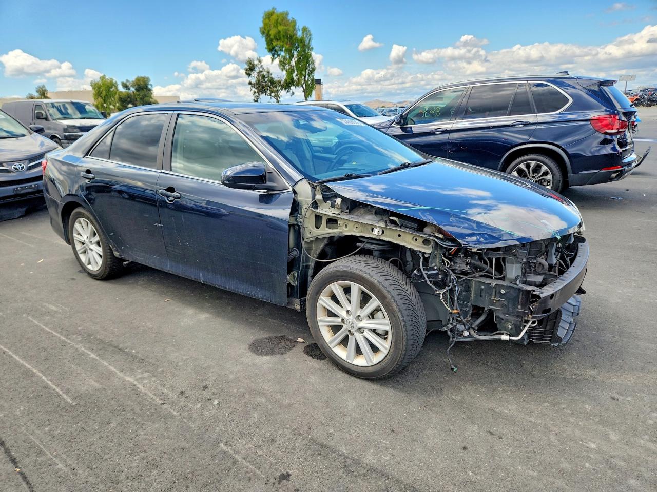 2012 TOYOTA CAMRY SOLA