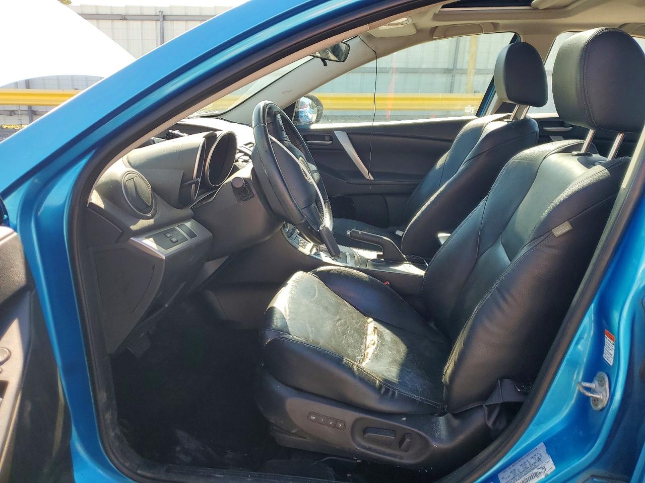 2010 MAZDA MAZDA3