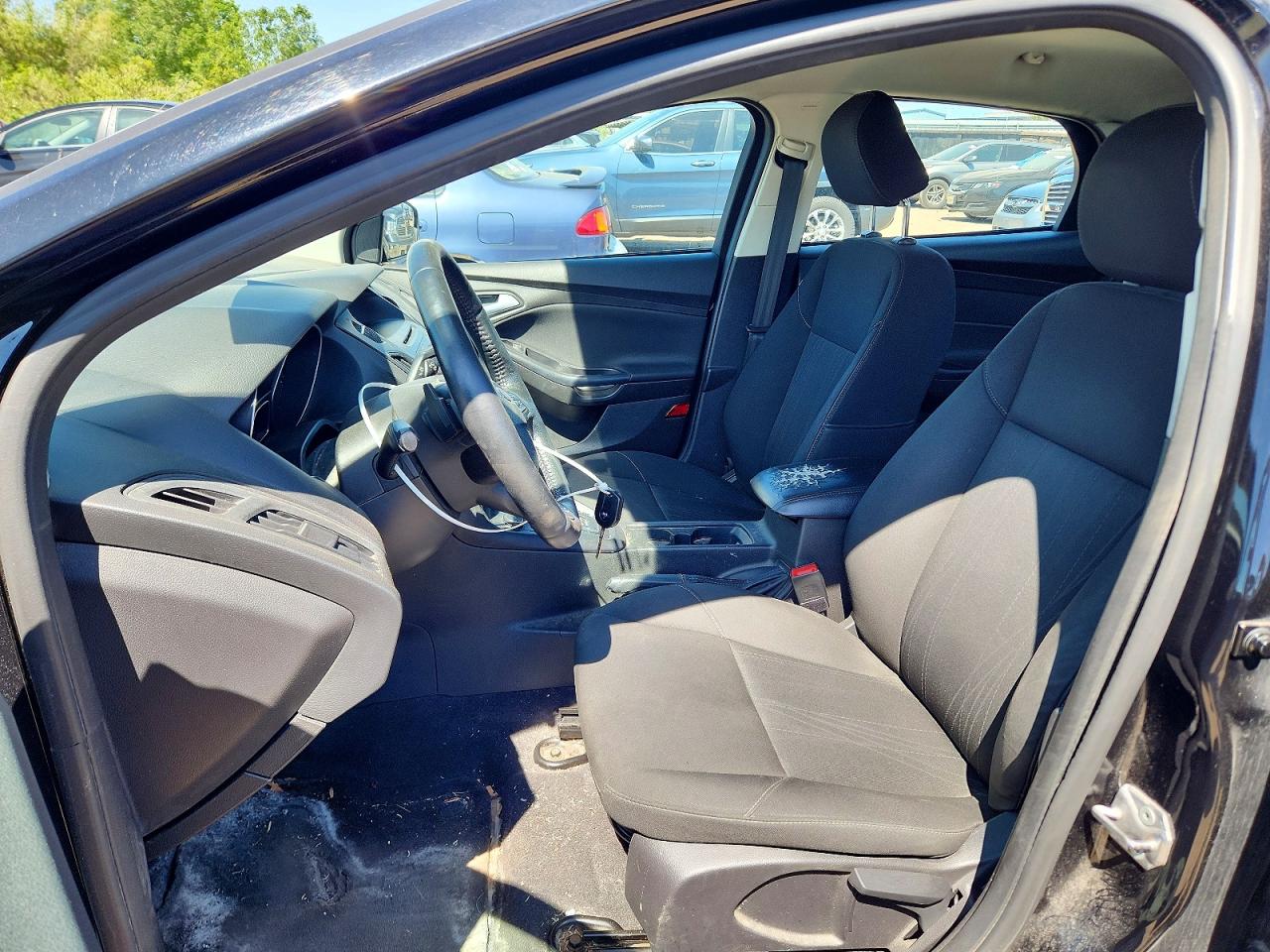 2016 FORD FOCUS