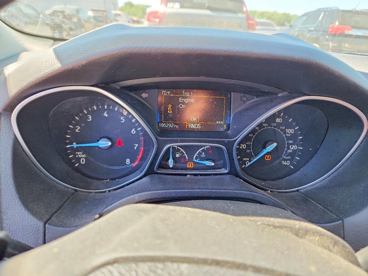 2016 FORD FOCUS