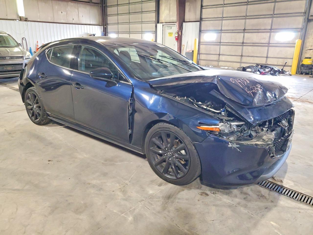 2019 MAZDA 3