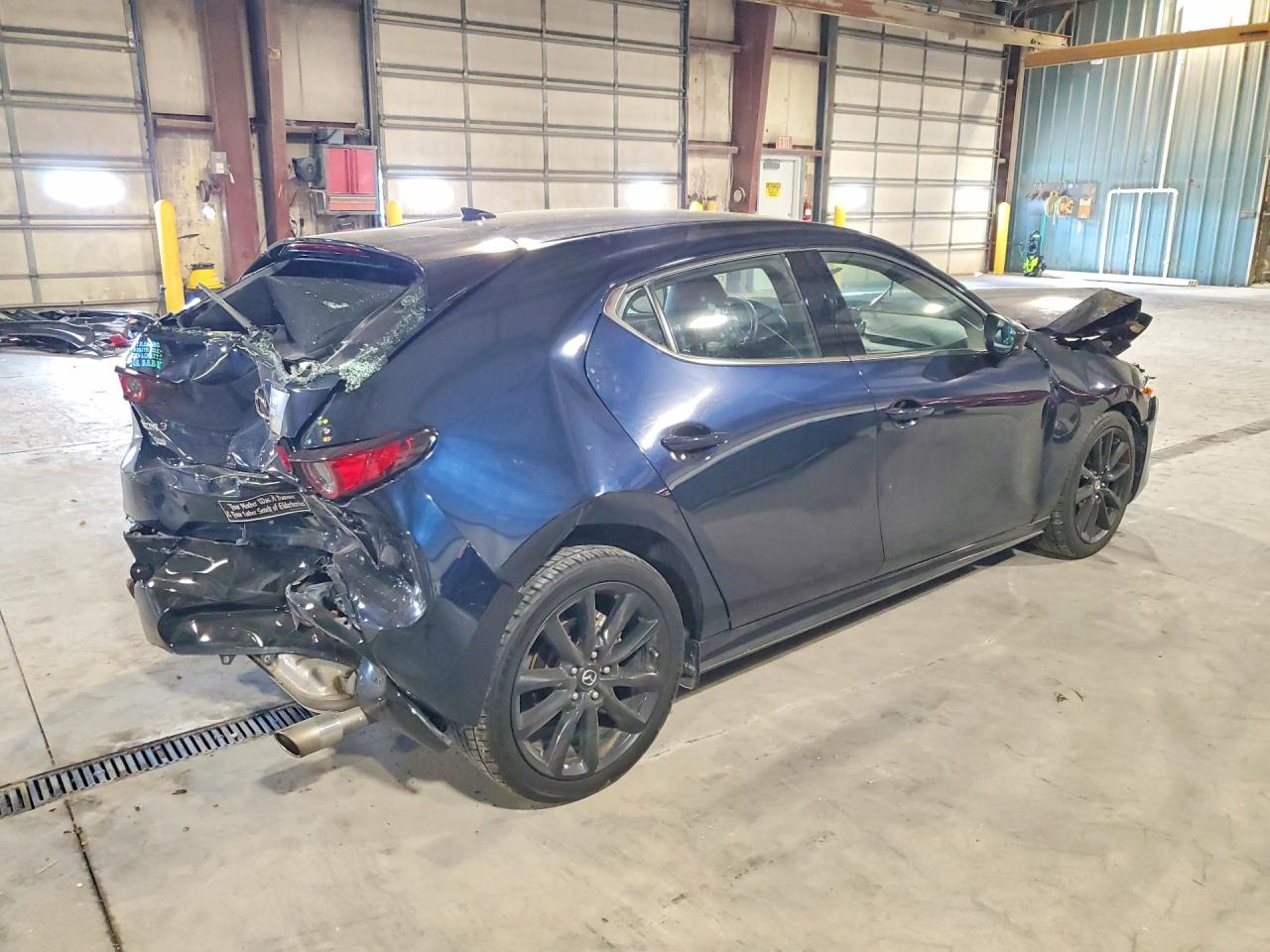 2019 MAZDA 3
