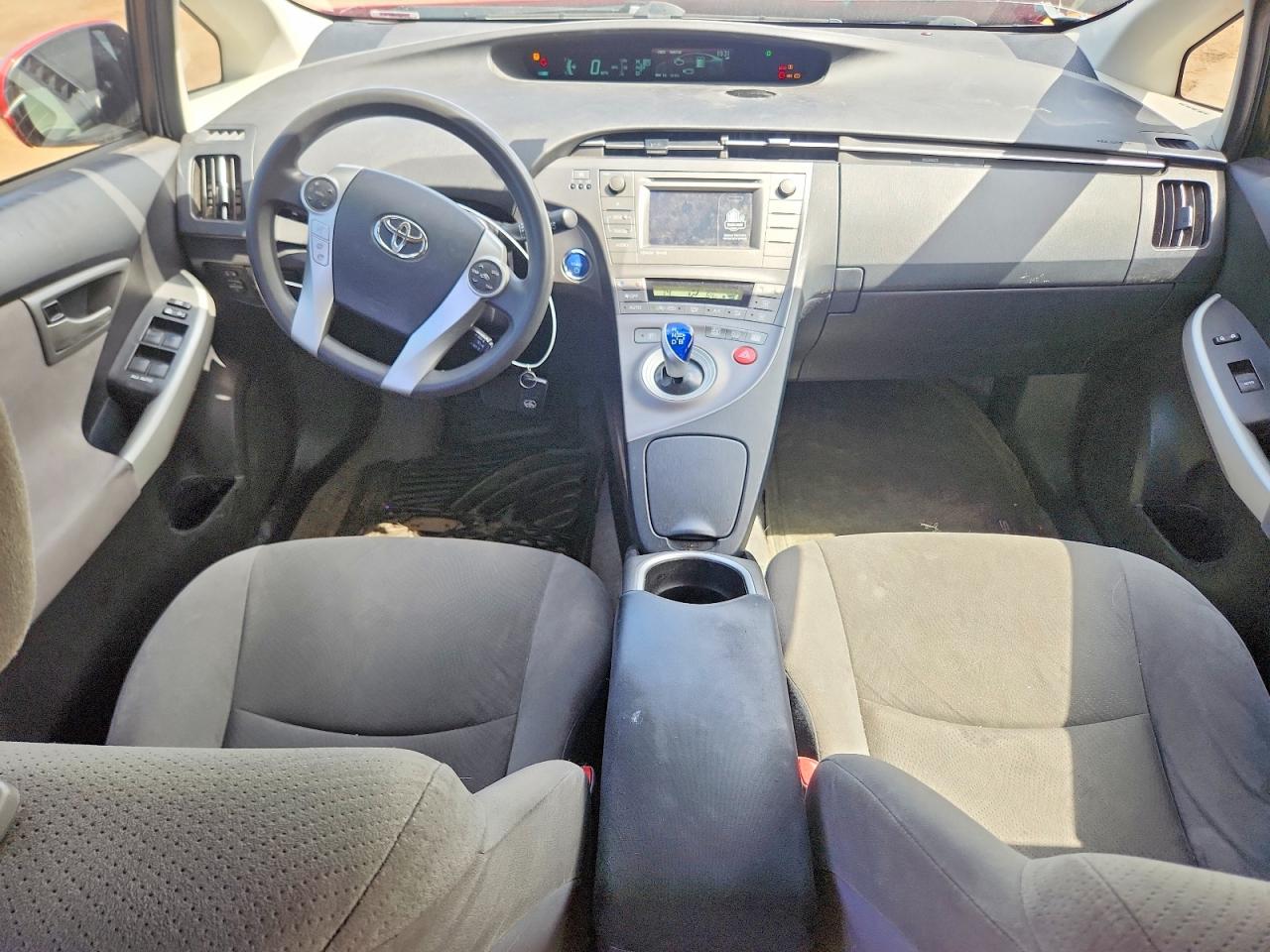 2012 TOYOTA PRIUS